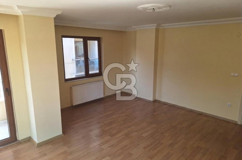 Aydınevler'de Satılık 2+2 Dubleks Asansörlü, Geniş Teraslı