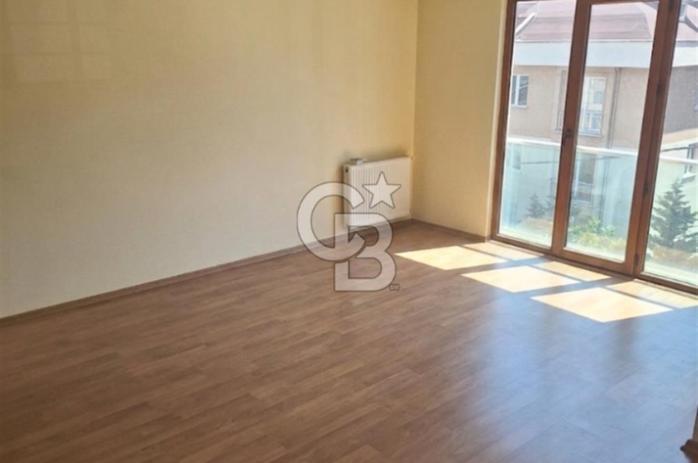 Aydınevler'de Satılık 2+2 Dubleks Asansörlü, Geniş Teraslı