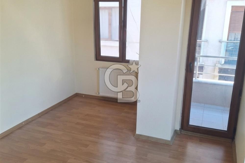 Aydınevler'de Satılık 2+2 Dubleks Asansörlü, Geniş Teraslı