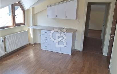 Aydınevler'de Satılık 2+2 Dubleks Asansörlü, Geniş Teraslı