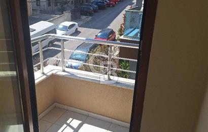 Aydınevler'de Satılık 2+2 Dubleks Asansörlü, Geniş Teraslı