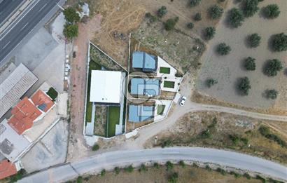 ŞAKRAN’DA DENİZE VE ANAYOLA YAKIN SATILIK 4+1 TRİPLEKS VİLLA
