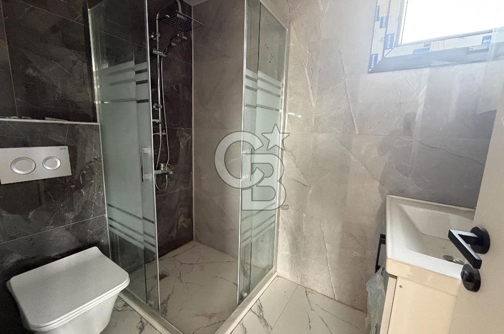 ŞAKRAN’DA DENİZE VE ANAYOLA YAKIN SATILIK 4+1 TRİPLEKS VİLLA