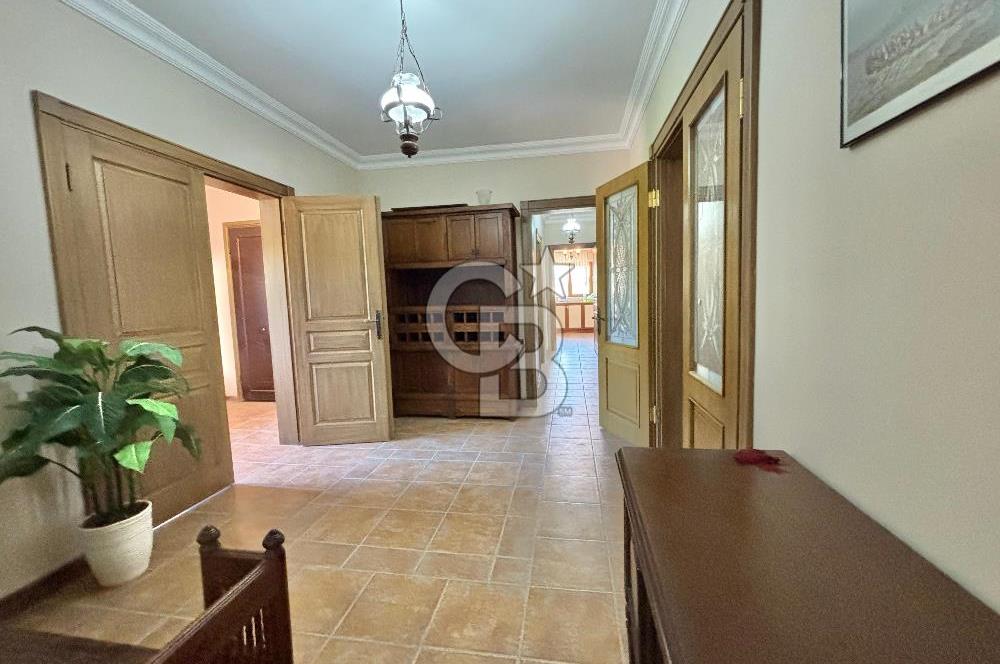 BALIKESİR BOĞAZKÖY'DE 2.177m²ARSA İÇİNDE SATILIK MÜSTAKİL VİLLA