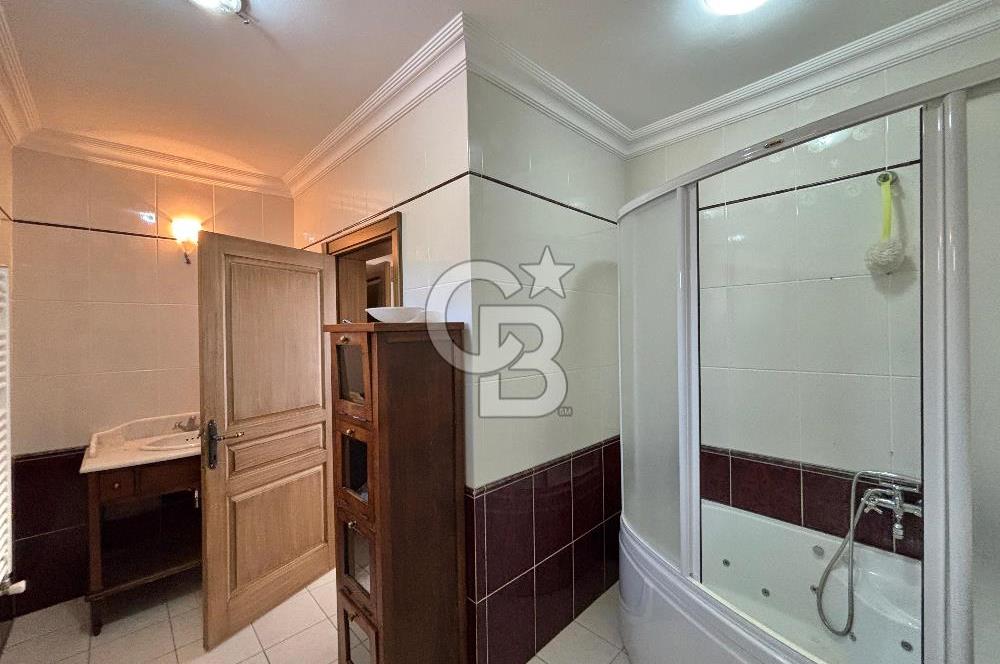 BALIKESİR BOĞAZKÖY'DE 2.177m²ARSA İÇİNDE SATILIK MÜSTAKİL VİLLA