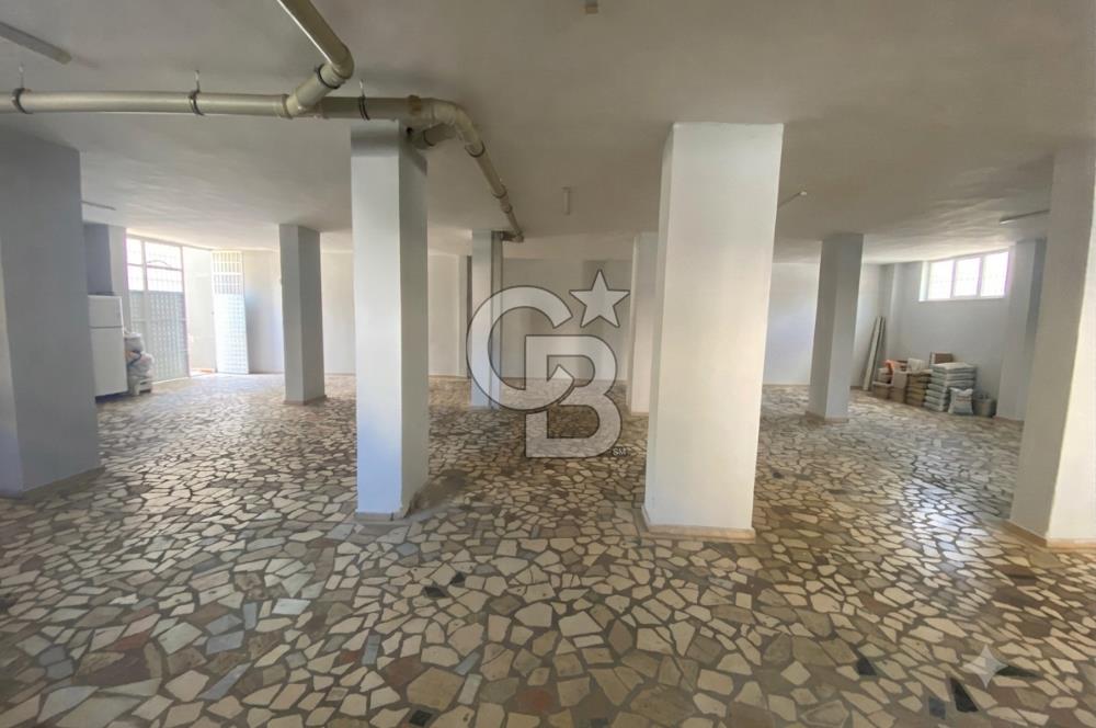 SANCAKTEPE MECLİSTE SATILIK 600 m² TİCARİ MAĞAZA / ÜRETİM TESİSİ