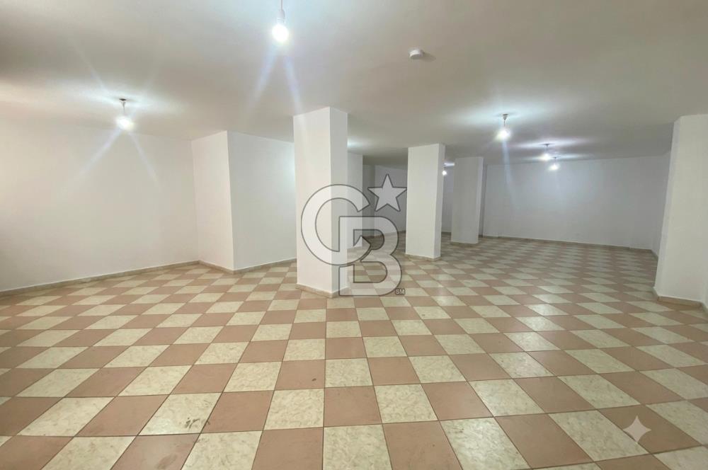 SANCAKTEPE MECLİSTE SATILIK 600 m² TİCARİ MAĞAZA / ÜRETİM TESİSİ