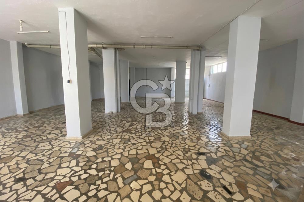 SANCAKTEPE MECLİSTE SATILIK 600 m² TİCARİ MAĞAZA / ÜRETİM TESİSİ