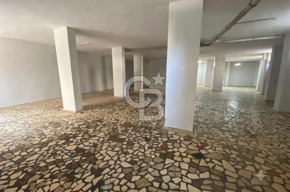 SANCAKTEPE MECLİSTE SATILIK 600 m² TİCARİ MAĞAZA / ÜRETİM TESİSİ
