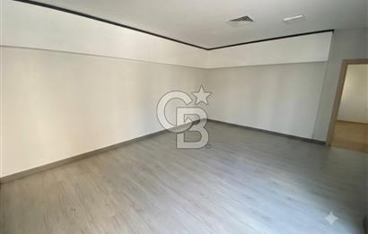 SANCAKTEPE MECLİSTE SATILIK 600 m² TİCARİ MAĞAZA / ÜRETİM TESİSİ