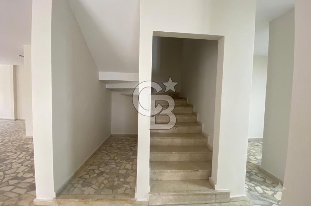 SANCAKTEPE MECLİSTE SATILIK 600 m² TİCARİ MAĞAZA / ÜRETİM TESİSİ