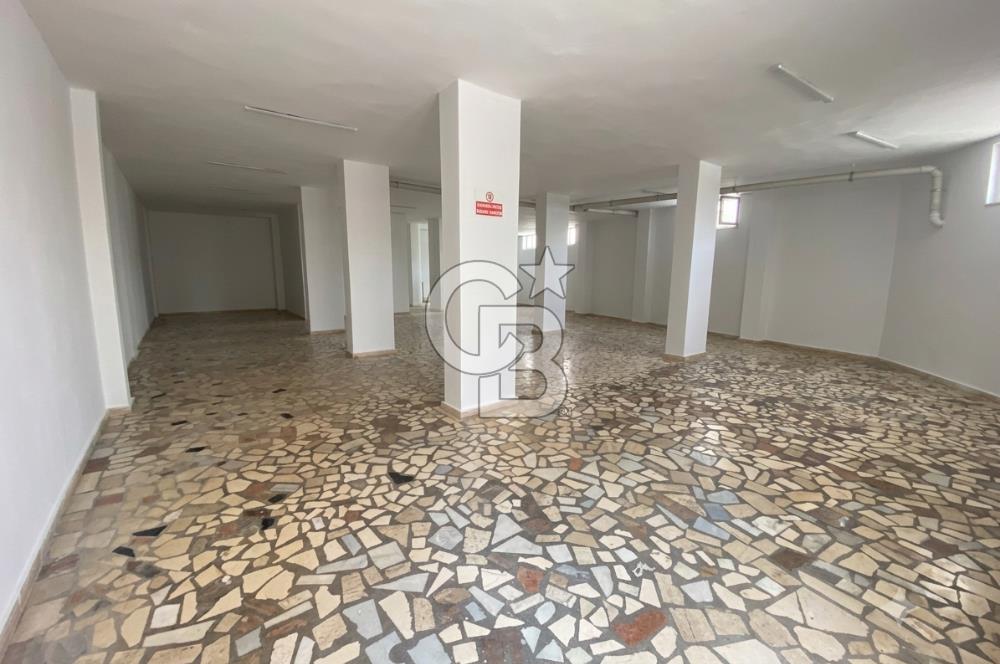 SANCAKTEPE MECLİSTE SATILIK 600 m² TİCARİ MAĞAZA / ÜRETİM TESİSİ