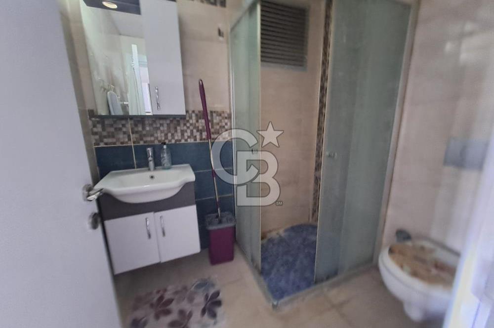 Seyrek'te Havuzlu ve Yeşillikli Site Eşyalı Kiralık 1+1