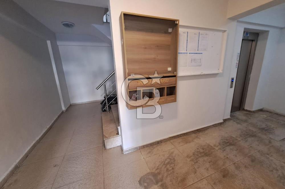 Seyrek'te Havuzlu ve Yeşillikli Site Eşyalı Kiralık 1+1