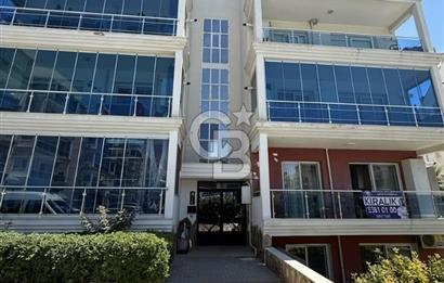 Osmangazi'de Havuz Cepheli Güvenlikli Sitede Full Eşyalı 1+1