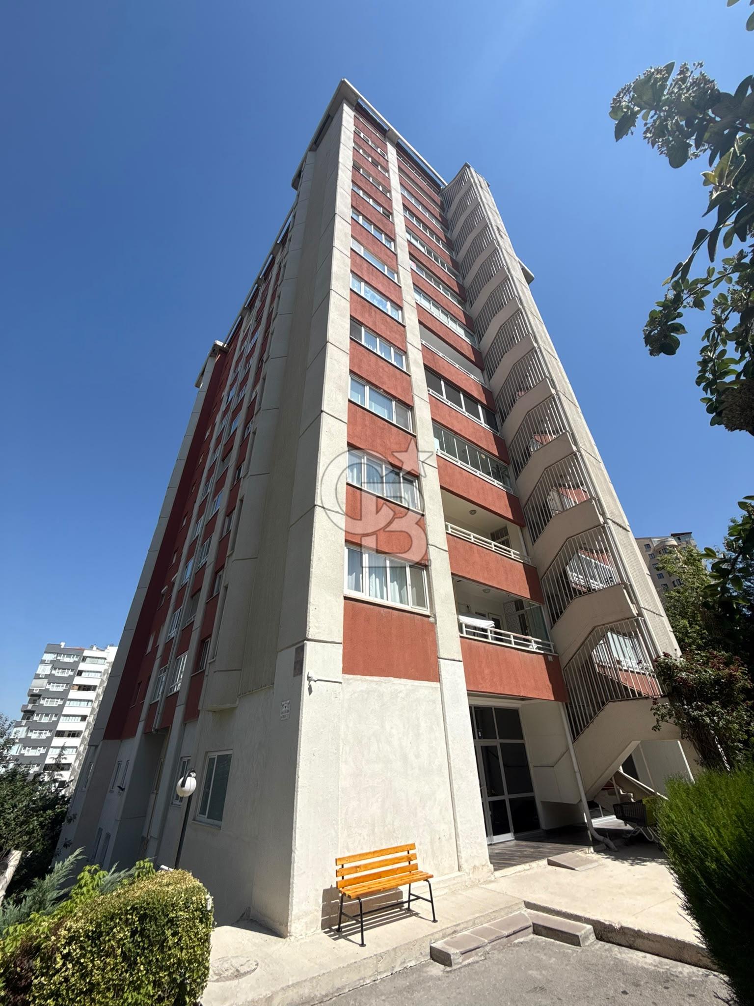 İŞÇİ BLOKLARI 100.YIL ÖNCÜ SİTESİNDE EŞYALI KİRALIK 3+1 DAİRE