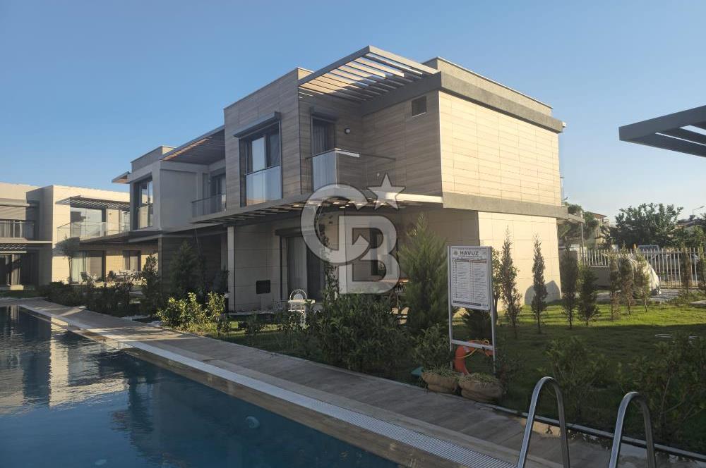 Kadraj Ayazmend Ayvalık' da Satılık 3+1 Dubleks