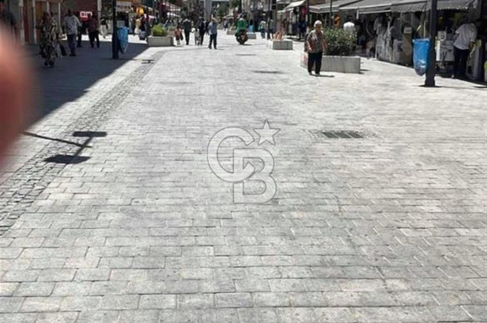 İzmir Bayraklı Sevgi Caddesi'nde 3+1 Daire