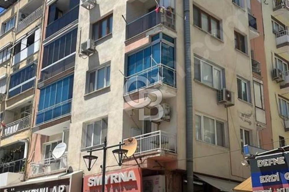 İzmir Bayraklı Sevgi Caddesi'nde 3+1 Daire