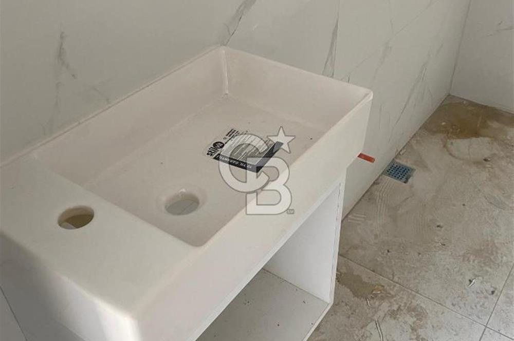 ÇİĞLİ ATAŞEHİR'DE SIFIR BİNADA SATILIK 2+1 BAHÇE KATI DAİRE
