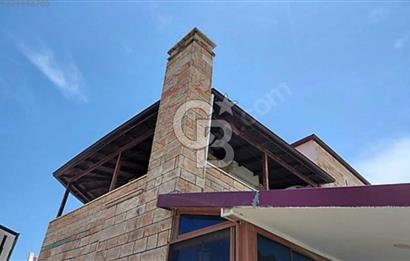 Ayvalık Sarmısaklı Plajına Yürüme Mesafesinde 5+1 Dubleks Villa