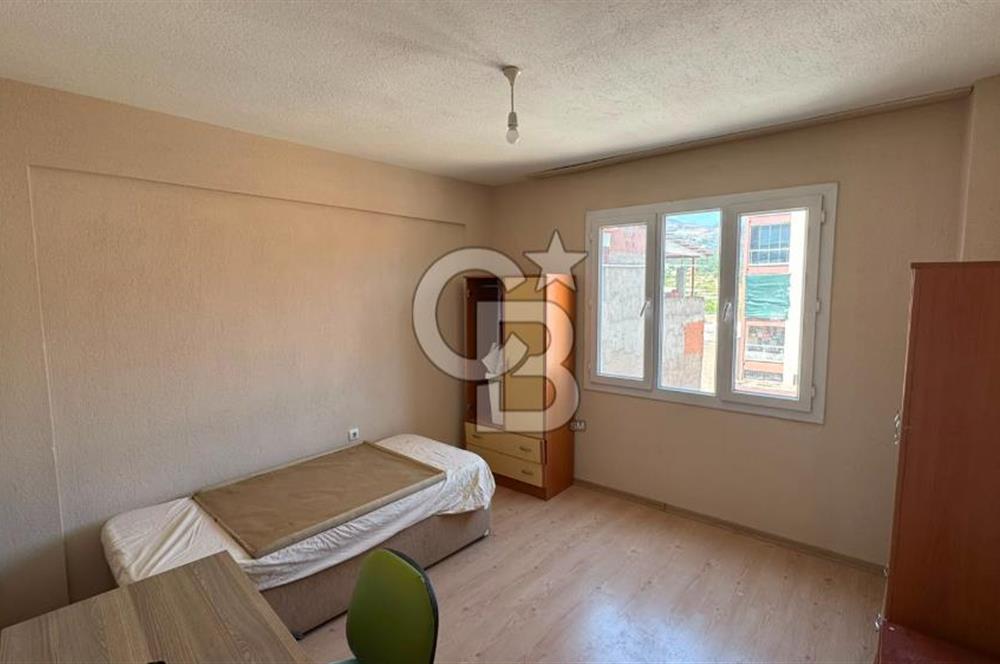 İzmir Bornova Ergene Mahallesi Kiralık 3+1 Daire