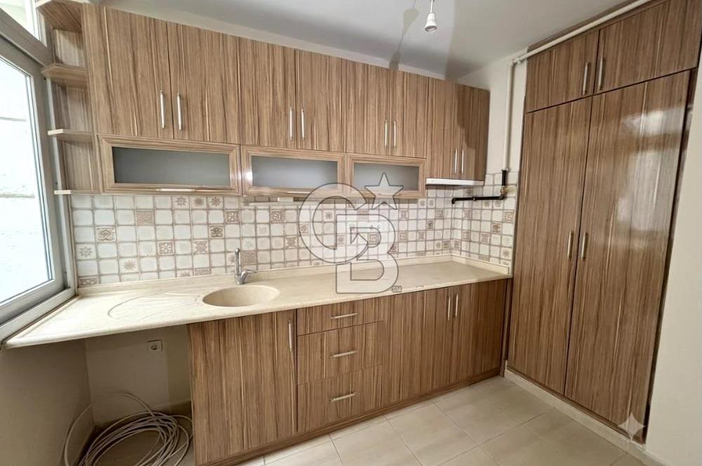 ALAYBEY'DE TADİLATLI SATILIK 2+1 DAİRE