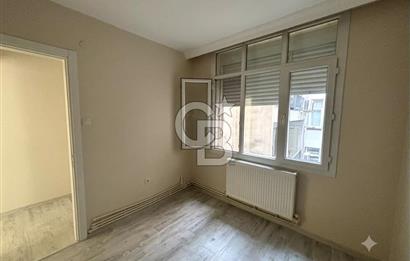 ALAYBEY'DE TADİLATLI SATILIK 2+1 DAİRE