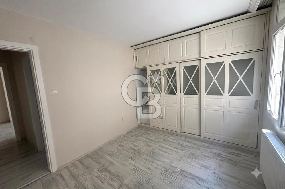 ALAYBEY'DE TADİLATLI SATILIK 2+1 DAİRE