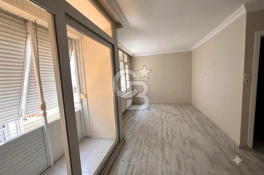 ALAYBEY'DE TADİLATLI SATILIK 2+1 DAİRE