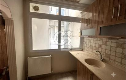 ALAYBEY'DE TADİLATLI SATILIK 2+1 DAİRE