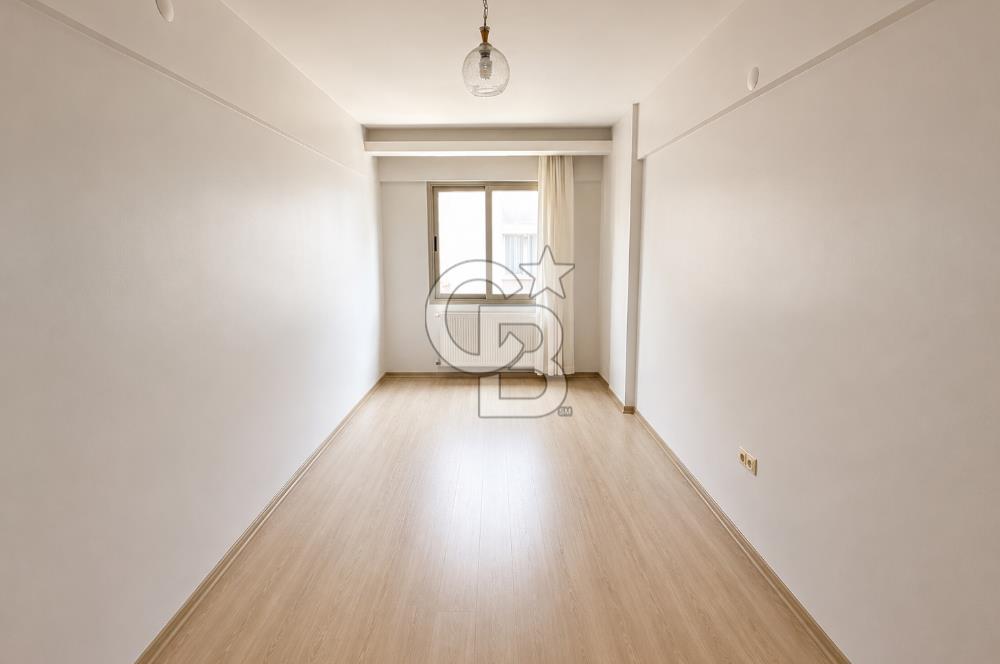 Bornova Altındağ Yeşilova Geniş Ailelere Uyg. Triplex 5+1 Villa