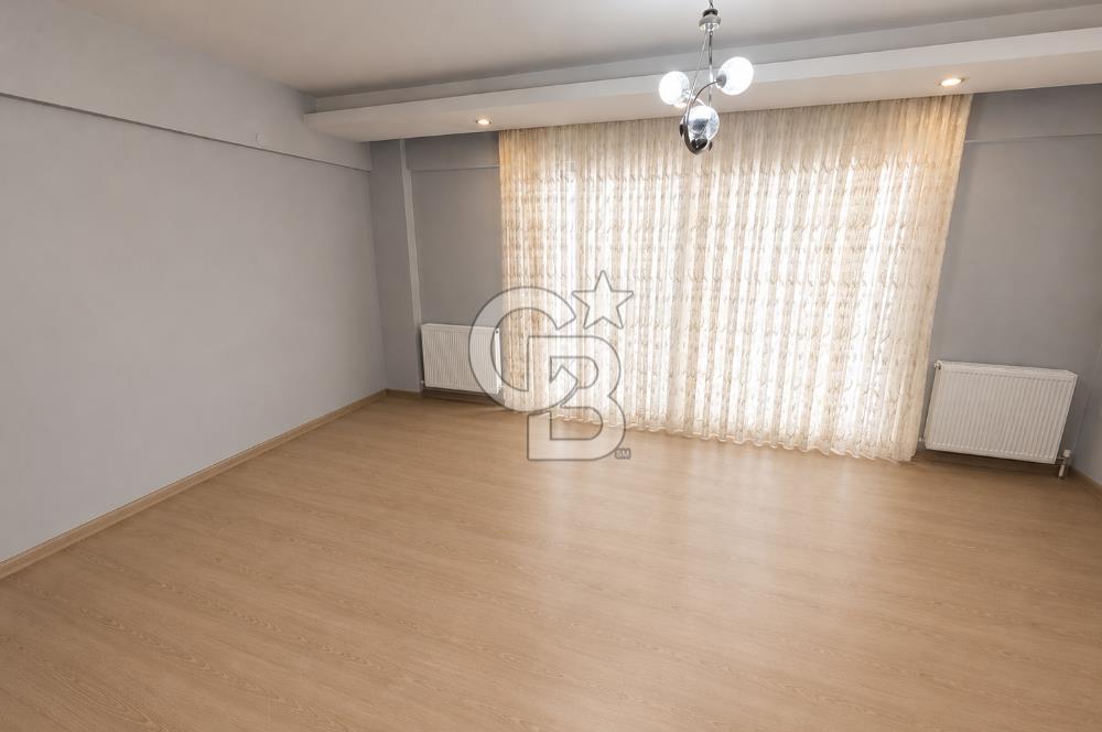 Bornova Altındağ Yeşilova Geniş Ailelere Uyg. Triplex 5+1 Villa