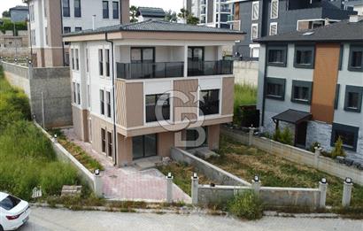İzmir Torbalı Ayrancılar Satılık 148 m² Tripleks Villa