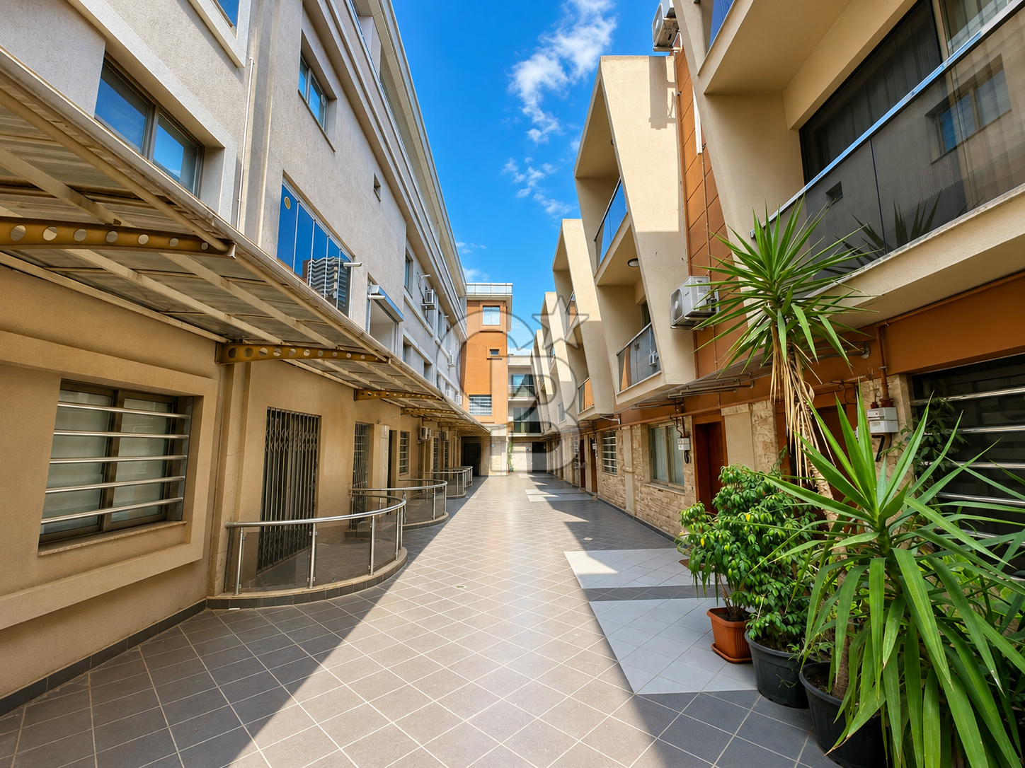 Bornova Altındağ Yeşilova Geniş Ailelere Uyg. Triplex 5+1 Villa