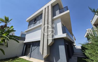 MENEMEN VİLLAKENT'TE ÖZEL HAVUZLU & SAUNALI 4+1 TRİPLEX VİLLA