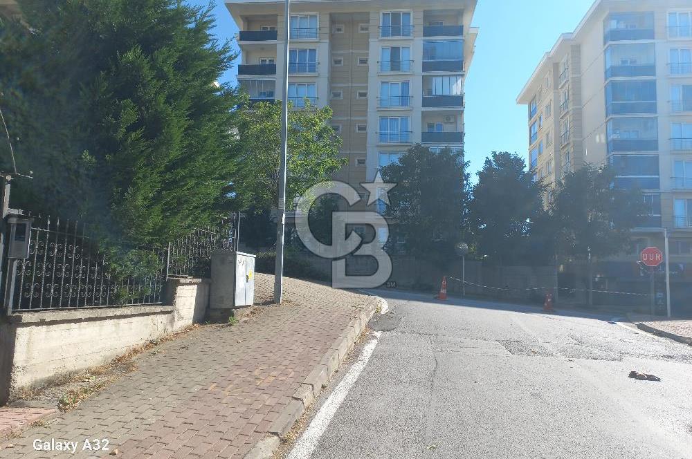 Nilüfer Üçevler Mah. Gümüşyolu Parkevleri'nde Satılık Dükkan