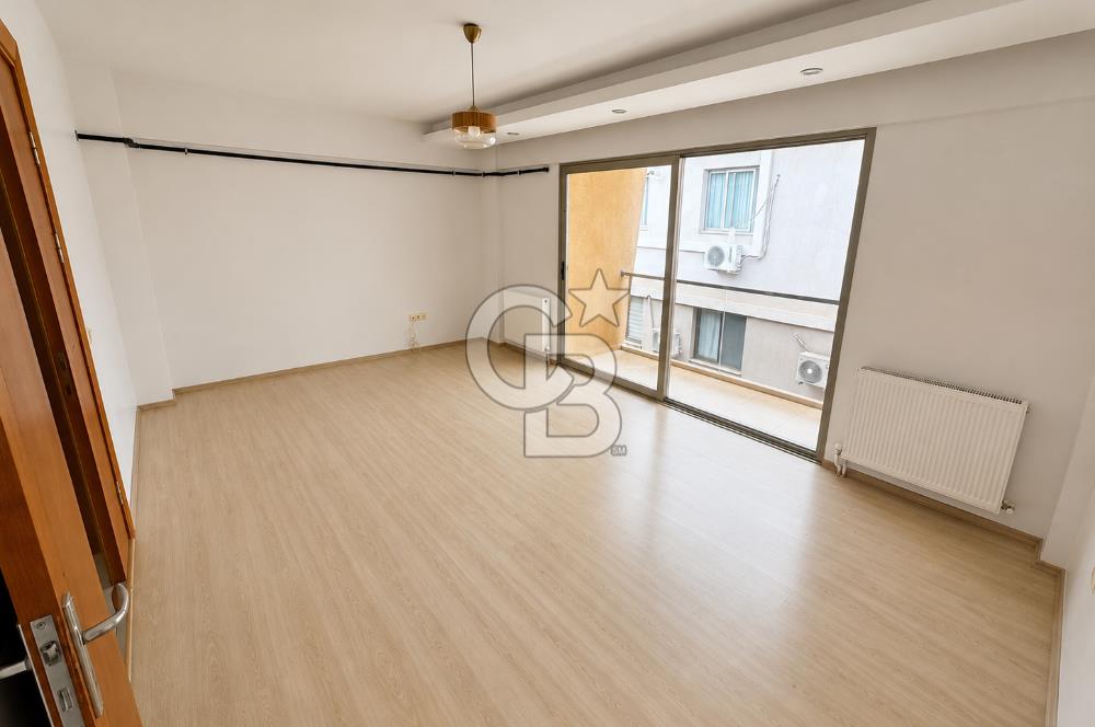 Bornova Altındağ Yeşilova Geniş Ailelere Uyg. Triplex 5+1 Villa
