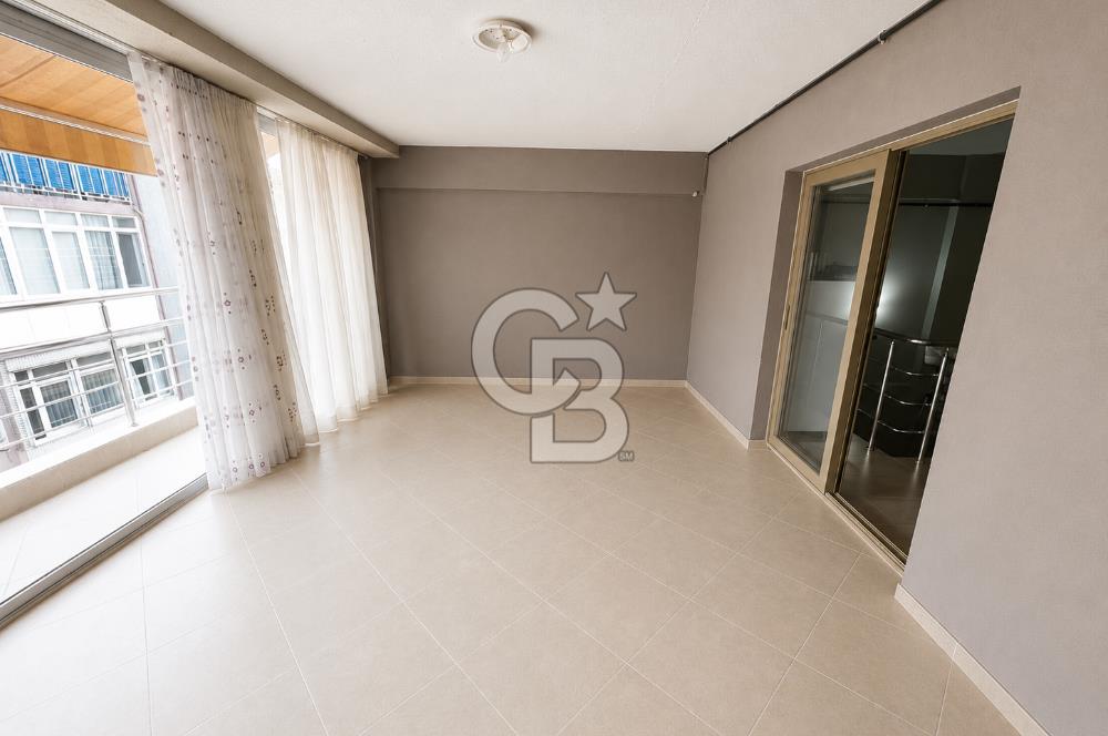 Bornova Altındağ Yeşilova Geniş Ailelere Uyg. Triplex 5+1 Villa