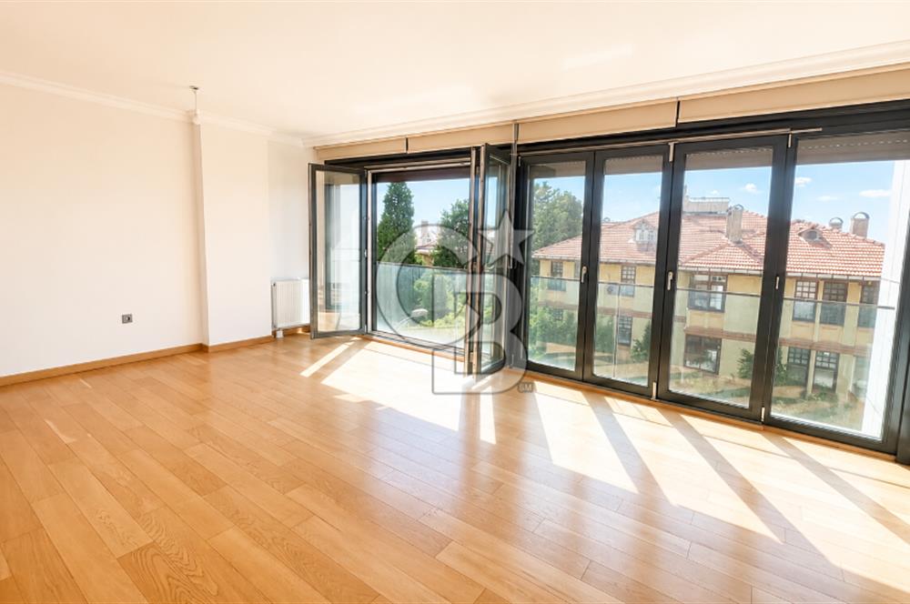 KALAMIŞ,SAHİLDE VEFA RESİDENCE'DA PRESTİJLİ 3+1 BALKONLU 125 M2