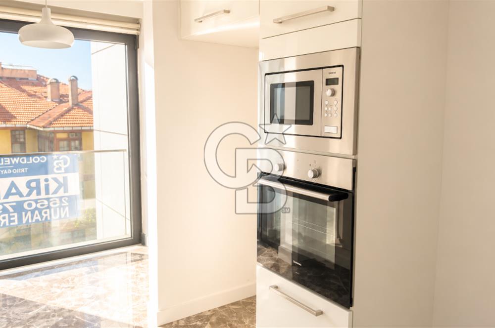 KALAMIŞ,SAHİLDE VEFA RESİDENCE'DA PRESTİJLİ 3+1 BALKONLU 125 M2