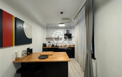 Şişhanede 100 m2 Yüksek Tavanlı 3. Katta Konumlu 2+1 Kiralık Lüks Daire 