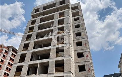 BAYRAKLI MANAVKUYU MERKEZ KONUMDA 3+1 SIFIR LÜKS DAİRELER