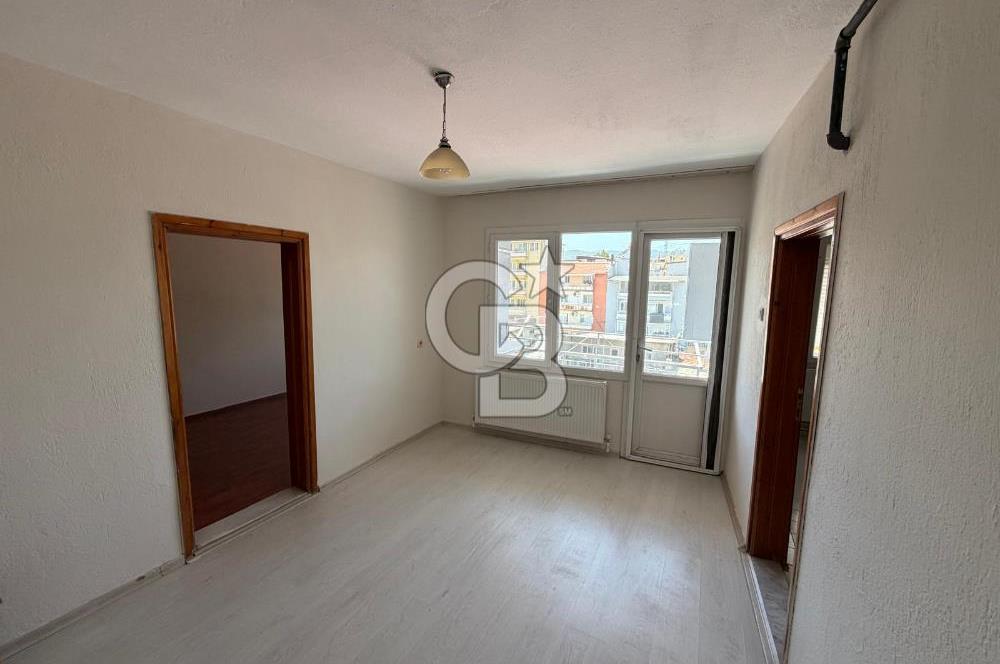 GAZİEMİR AKTEPE MAHALLESİNDE KİRALIK 3+1 DAİRE