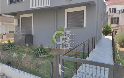 DİKİLİ ÇANDARLI MERKEZDE 1+1 EŞYALI BAHÇELİ SATILIK DAİRE
