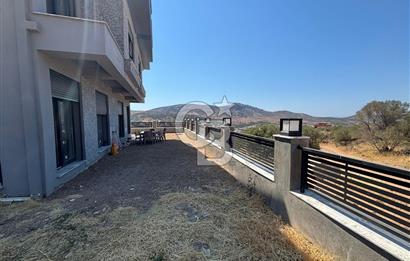 Foça 'da Deniz Manzaralı, Oturuma Hazır Dubleks Villa