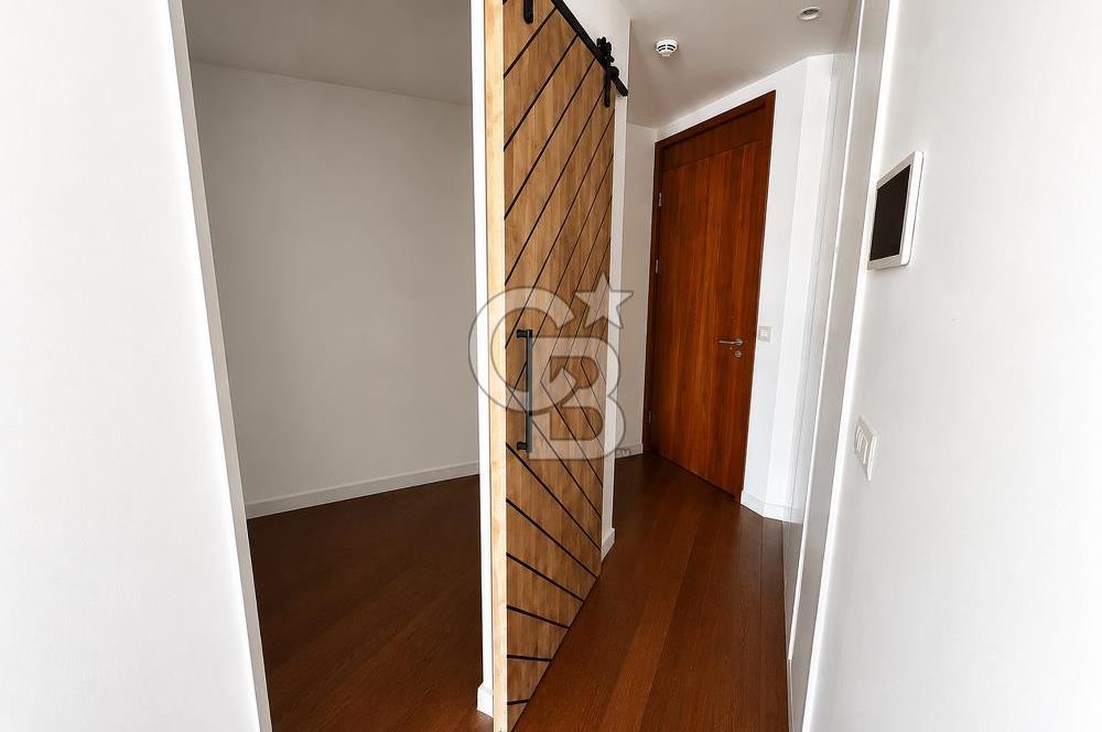 Çeşme Folkart Blu Deniz&Havuz Cepheli Kiralık Teraslı 2.5+1 Suit