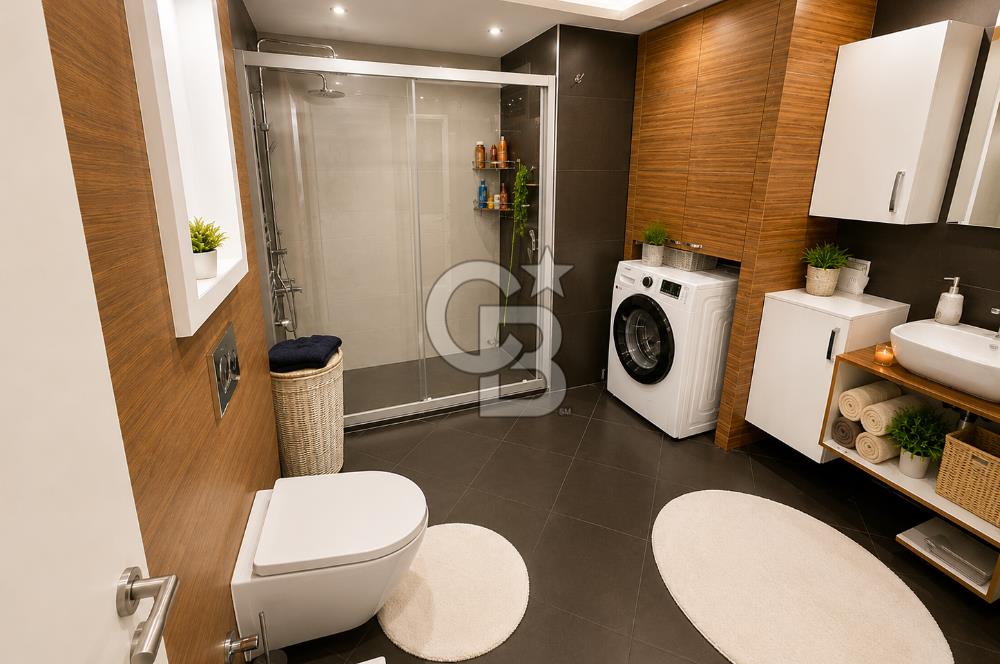 Granada Residence'da Havuz Cepheli 200M2 Büyük Tip Satılık Daire