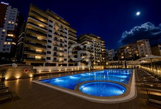 Granada Residence'da Havuz Cepheli 200M2 Büyük Tip Satılık Daire - 1 - 364280