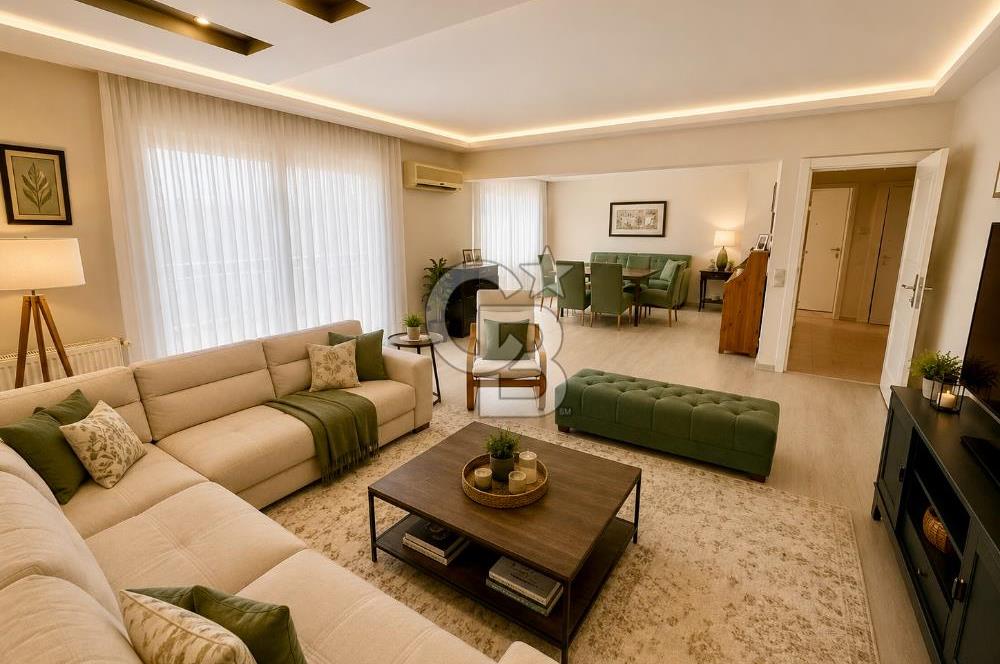Granada Residence'da Havuz Cepheli 200M2 Büyük Tip Satılık Daire